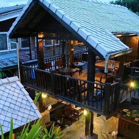 Saithong Guesthouse Csiangmaj Kültér fotó